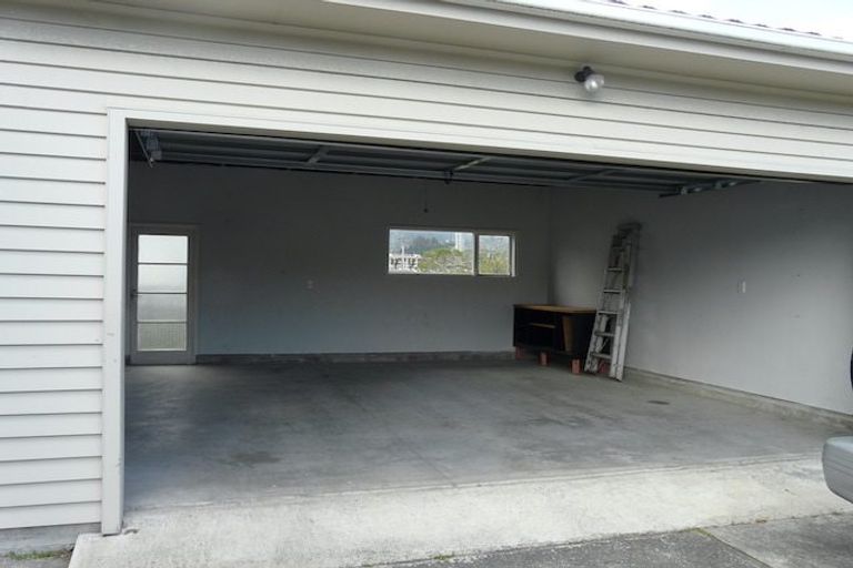 Photo of property in 68 Kapiti Road, Paraparaumu, 5032