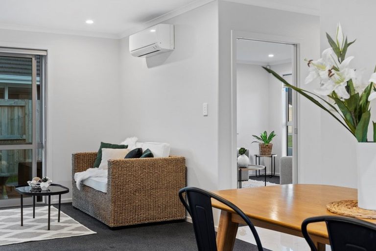 Photo of property in 10 Kahuparere Crescent, Pyes Pa, Tauranga, 3112