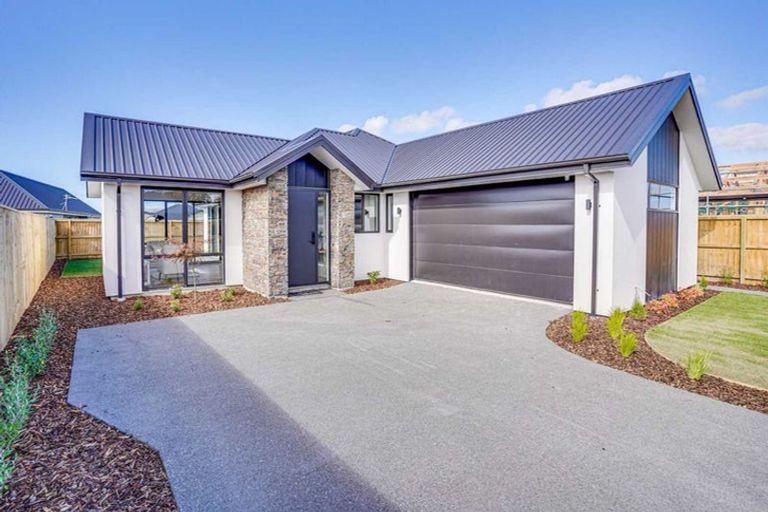 Photo of property in 46 Whitburn Avenue, Halswell, Christchurch, 8025