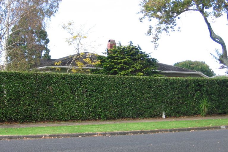 Photo of property in 1/40 Landscape Road, Papatoetoe, Auckland, 2025