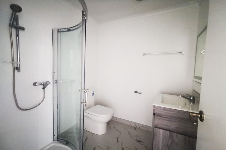 Photo of property in 16 Inverness Avenue, Hamilton East, Hamilton, 3216