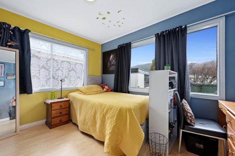 Photo of property in 36 Hamstead Street, Wainuiomata, Lower Hutt, 5014