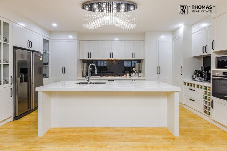 Photo of property in 17 Carrygawley Road, Flat Bush, Auckland, 2019