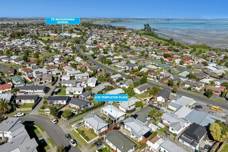 Photo of property in 2/39 Templeton Place, Clendon Park, Auckland, 2103