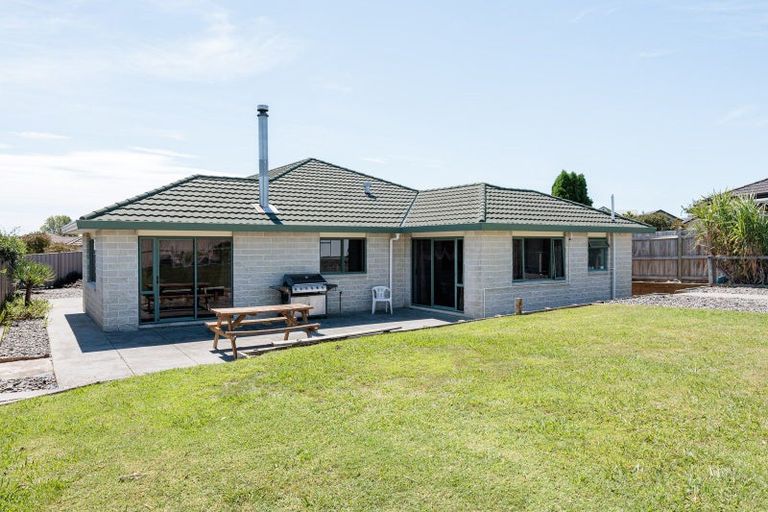 Photo of property in 37 Brooklands Drive, Havelock North, 4130