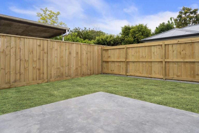Photo of property in 74u2 Claude Street, Fairfield, Hamilton, 3214