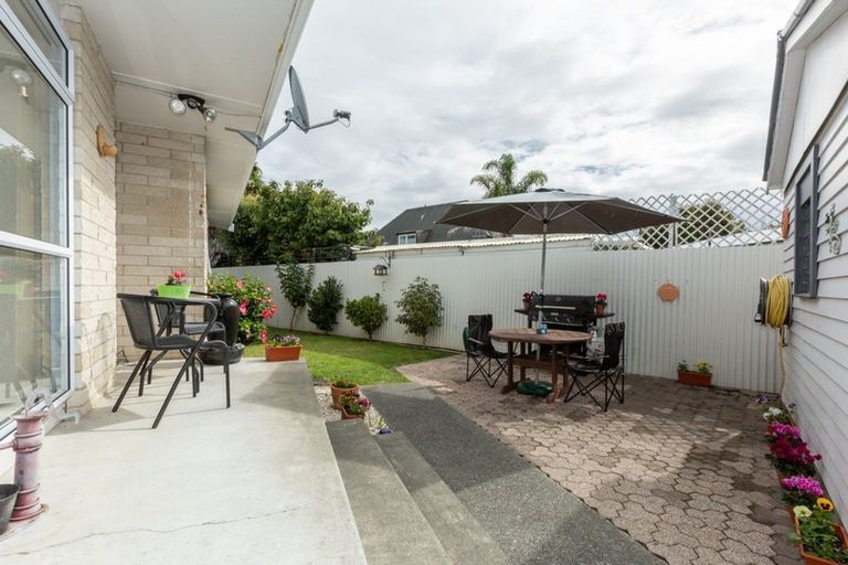 Photo of property in 24 O'dowd Road, Taradale, Napier, 4112