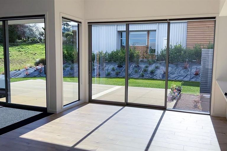 Photo of property in 60 Derwent Street, Oamaru North, Oamaru, 9400