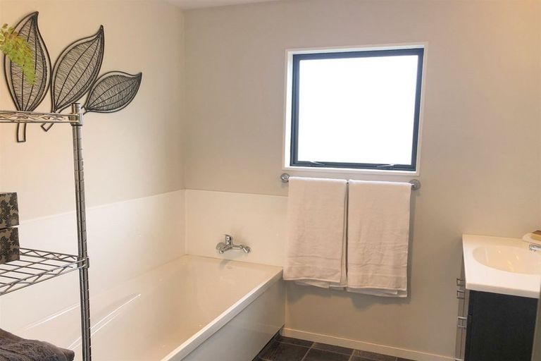 Photo of property in 2a Fergusson Avenue, Waipukurau, 4200