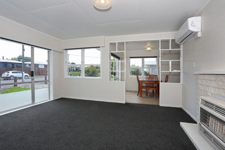 Photo of property in 15 Mcclure Street, Feilding, 4702