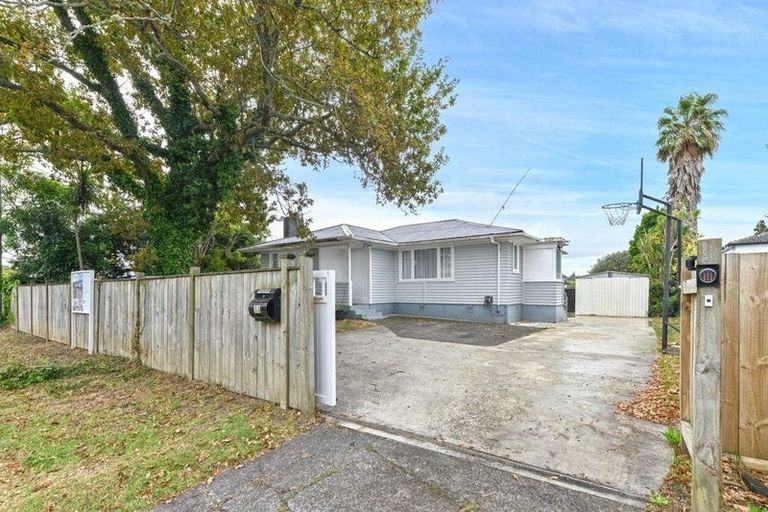 Photo of property in 11 Harrington Road, Henderson, Auckland, 0610