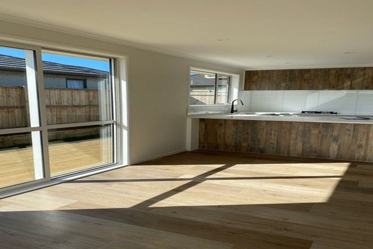 Photo of property in 26 Taepu Road, Pukekohe, 2120