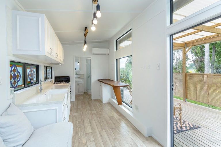 Photo of property in 204 Pahautea Road, Kahutara, Featherston, 5771