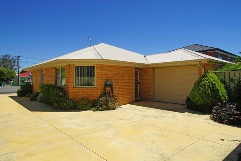 Photo of property in 94a Simeon Street, Spreydon, Christchurch, 8024