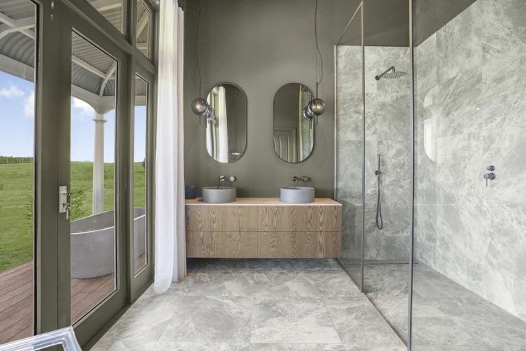 Photo of property in 906a&b Bidwills Cutting Road, Morison Bush, Greytown, 5794