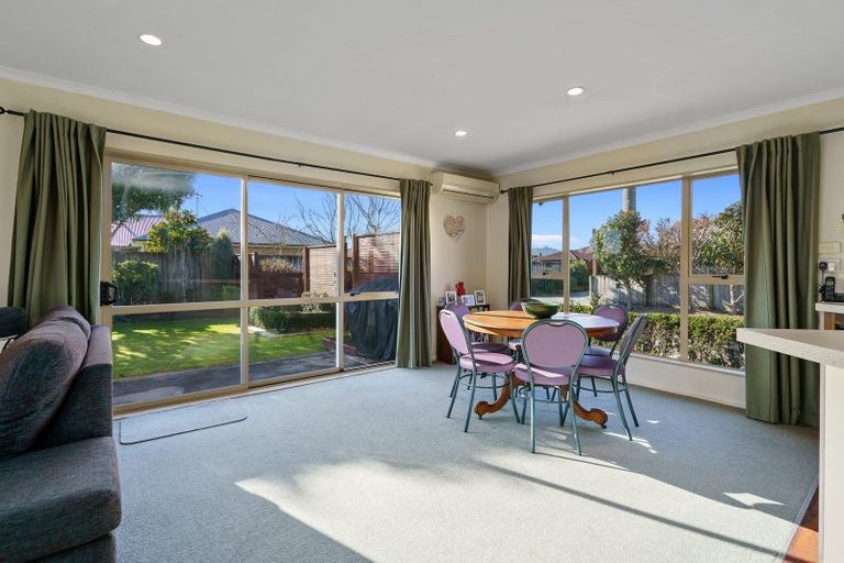 Photo of property in 24a Madison Street, Cambridge, 3434