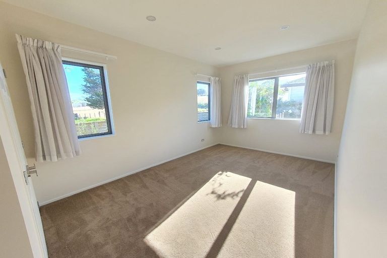 Photo of property in 67 Okawa Avenue, Papakura, 2110