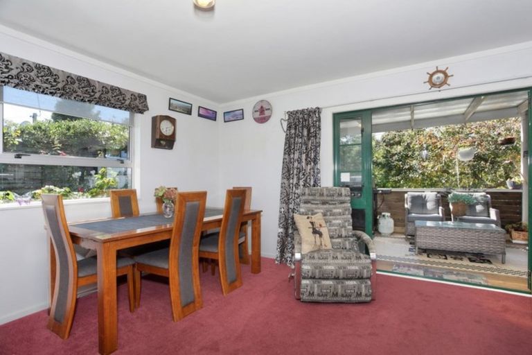 Photo of property in 14 Ngareta Street, Marton, 4710