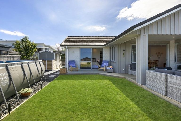 Photo of property in 9 Materawaho Way, Pyes Pa, Tauranga, 3112