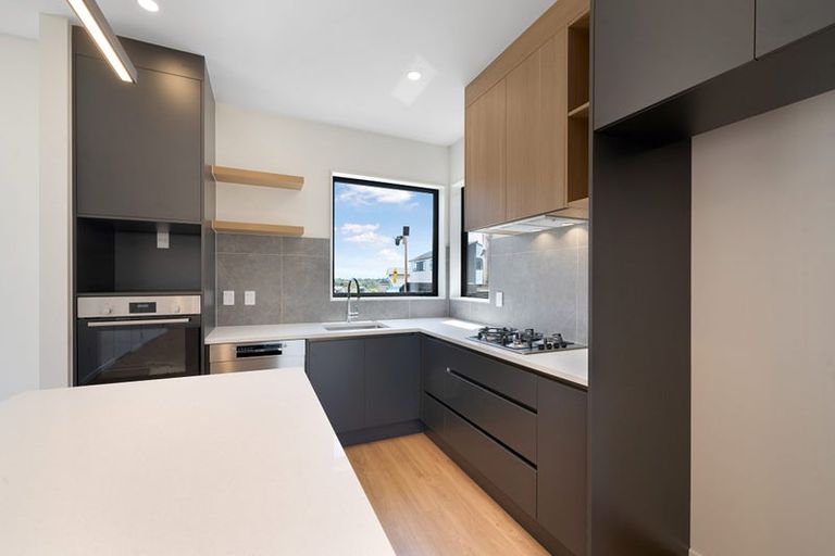 Photo of property in 23 Puhikawa Street, Massey, 0614