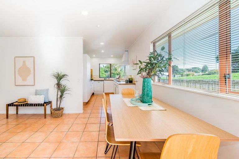 Photo of property in 76 Hinemoa Street, Paraparaumu, 5032