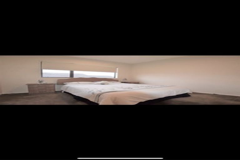 Photo of property in 6 Karika Place, Massey, Auckland, 0614