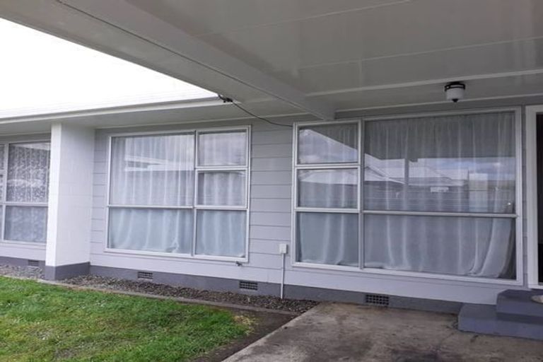 Photo of property in 6-7 Russell Street, Feilding, 4702