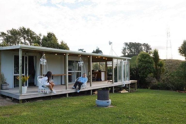 Photo of property in 730a Junction Road, Burgess Park, New Plymouth, 4371