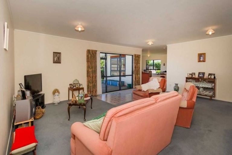 Photo of property in 11 Jacaranda Drive, Whitianga, 3510