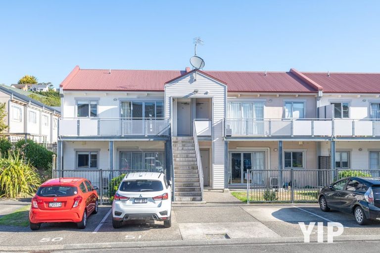 Photo of property in Monterey Apartments, 51/232 Middleton Road, Glenside, Wellington, 6037