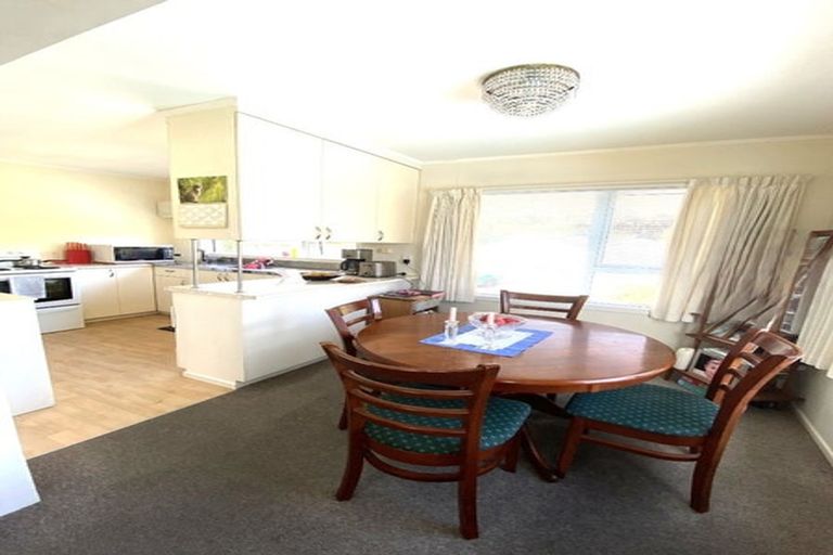 Photo of property in 3/48 Paremata Crescent, Paremata, Porirua, 5024