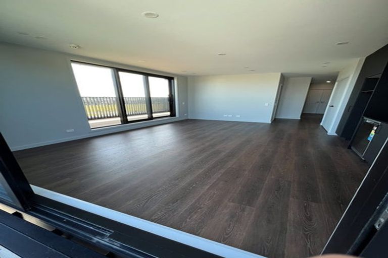 Photo of property in 604/2 Launch Road, Hobsonville, Auckland, 0616