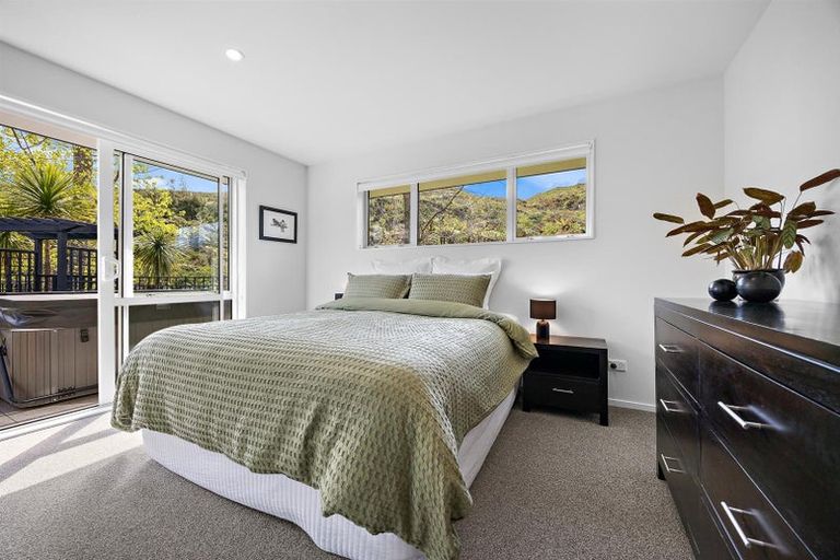 Photo of property in 25 Crabb Fields Lane, Riverhead, 0820