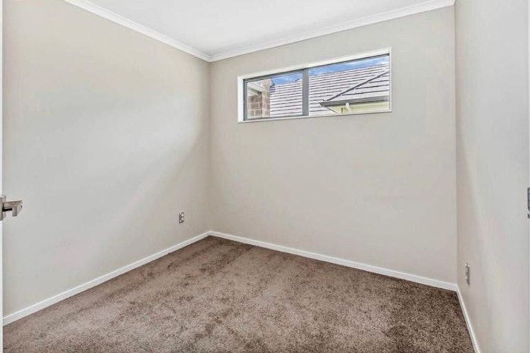 Photo of property in 35 Kotuku Crescent, Takanini, 2112