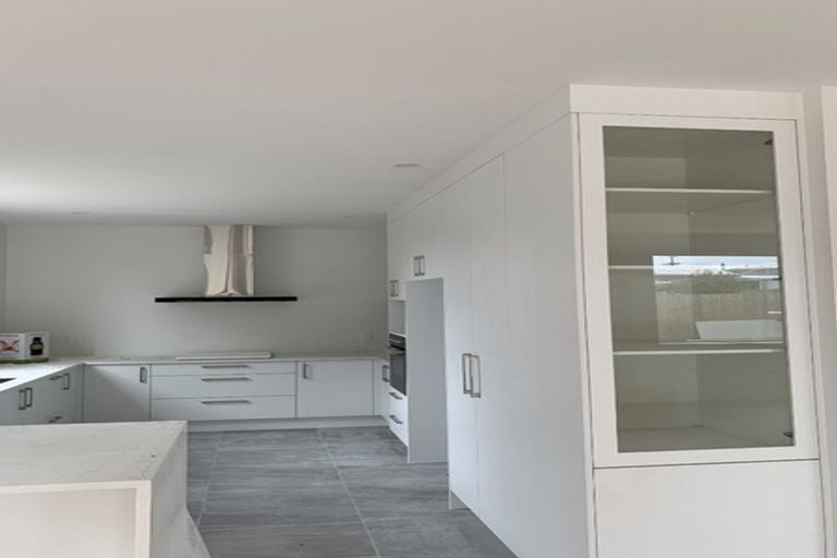 Photo of property in 799b Te Atatu Road, Te Atatu Peninsula, Auckland, 0610