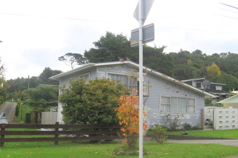 Photo of property in 2/7 Hair Street, Wainuiomata, Lower Hutt, 5014