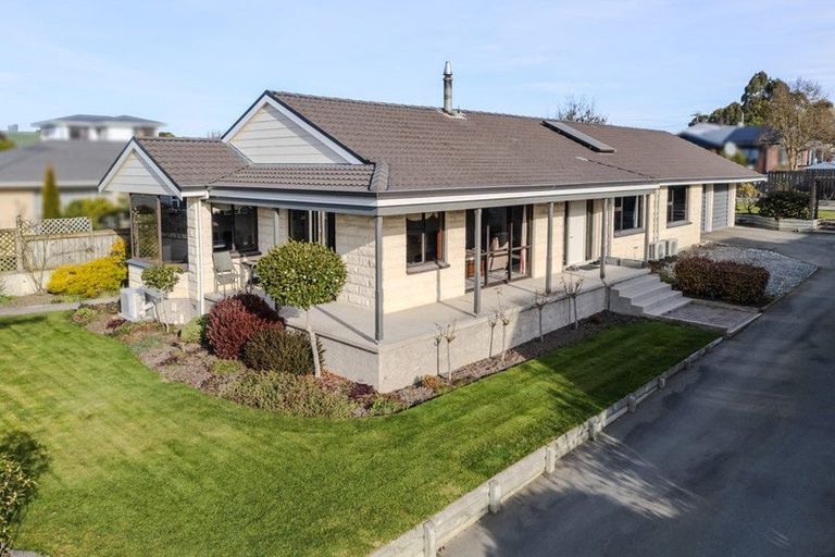 Photo of property in 34 Oban Street, Holmes Hill, Oamaru, 9401