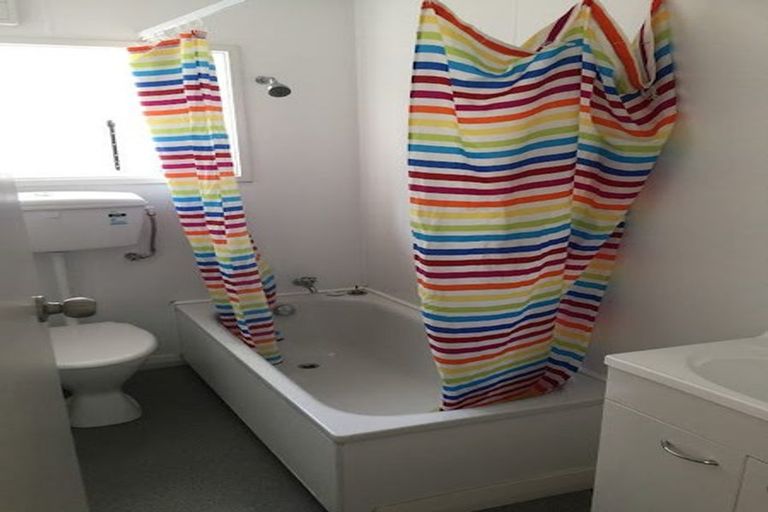 Photo of property in 1/9 Busaco Road, Hataitai, Wellington, 6021