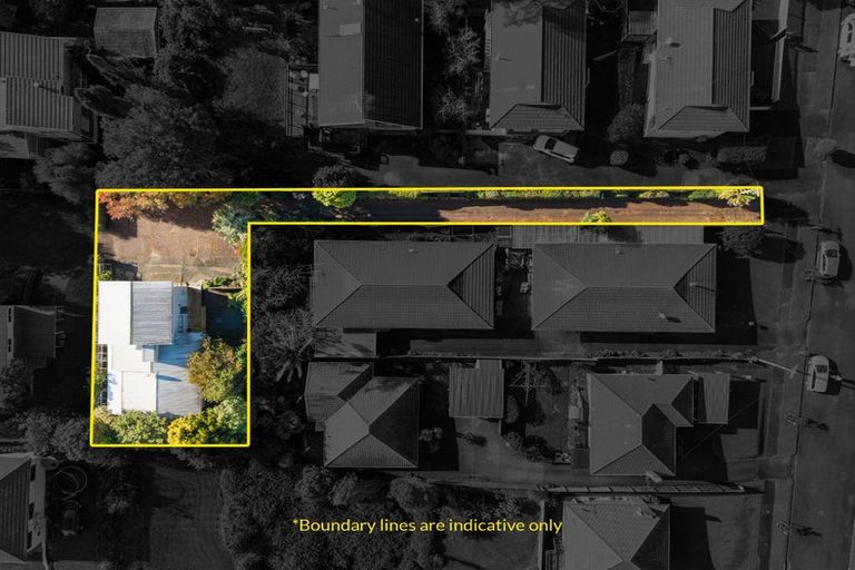 Photo of property in 1/47 Savoy Road, Glen Eden, Auckland, 0602