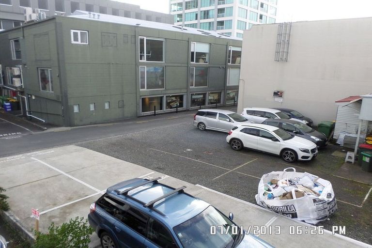 Photo of property in 469 Lake Road, Takapuna, Auckland, 0622