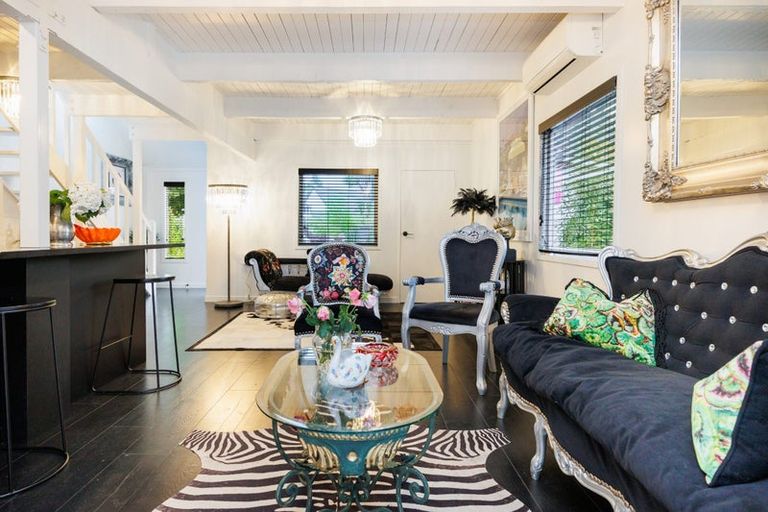 Photo of property in 41 Manuka Street, Hokowhitu, Palmerston North, 4410