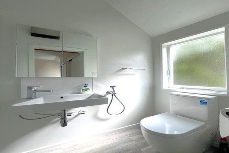 Photo of property in 14 Haast Close, Kelson, Lower Hutt, 5010