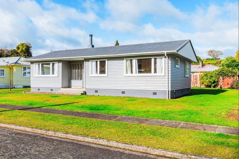 Photo of property in 23 Bullians Avenue, Taumarunui, 3920