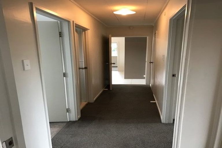 Photo of property in 74 John Walker Drive, Manurewa, Auckland, 2102