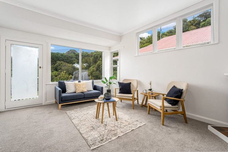 Photo of property in 36 Tavistock Road, Melrose, Wellington, 6023