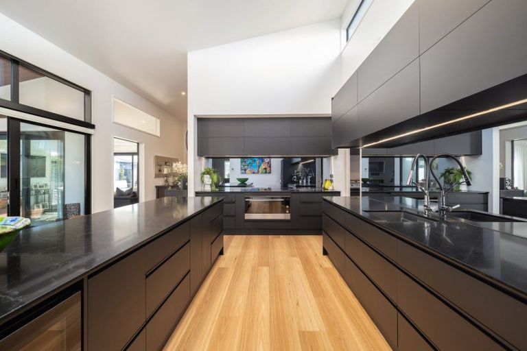 Photo of property in 40 Cameo Grove, Marshland, Christchurch, 8083