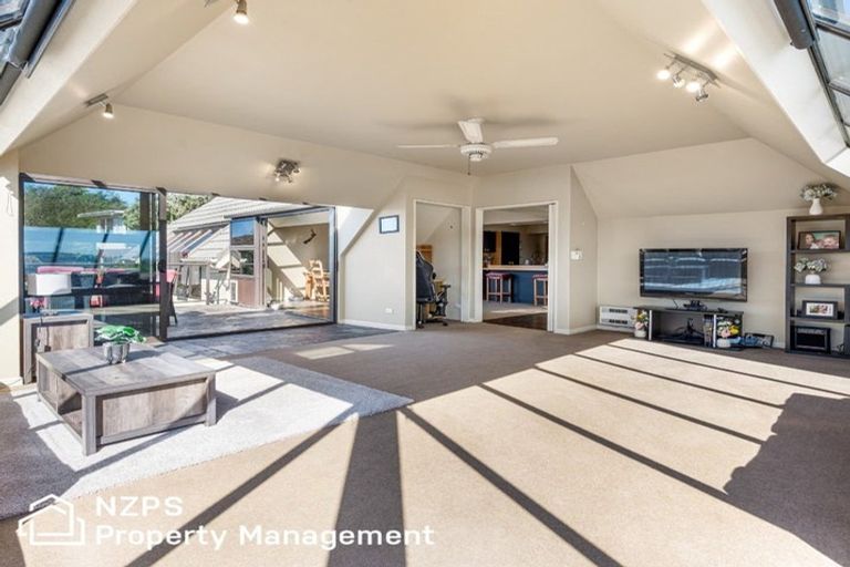 Photo of property in 225 Larnach Road, Waverley, Dunedin, 9013