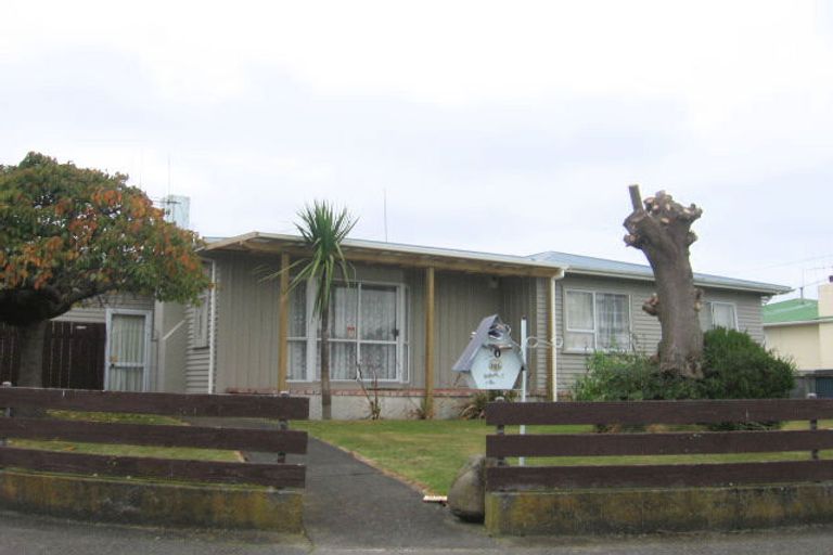 Photo of property in 30 Ronberg Street, Highbury, Palmerston North, 4412