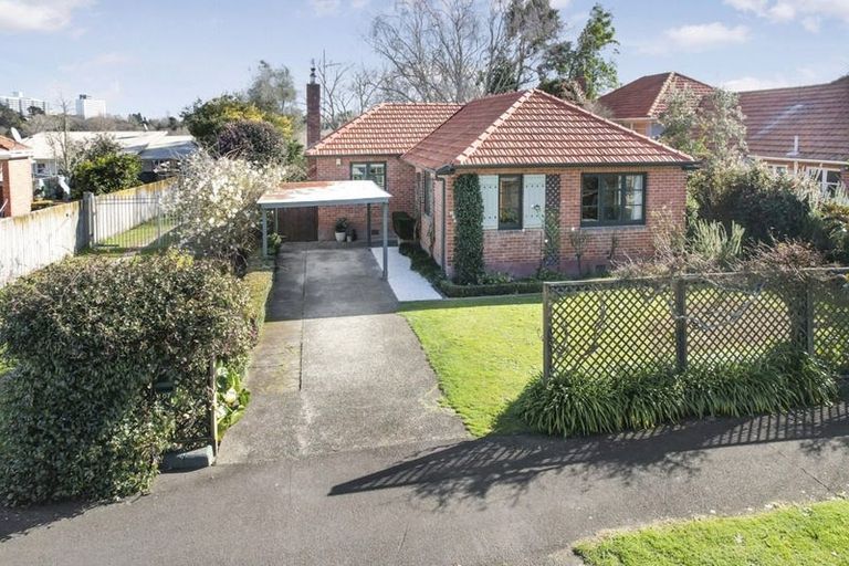 Photo of property in 107 Macfarlane Street, Hamilton East, Hamilton, 3216
