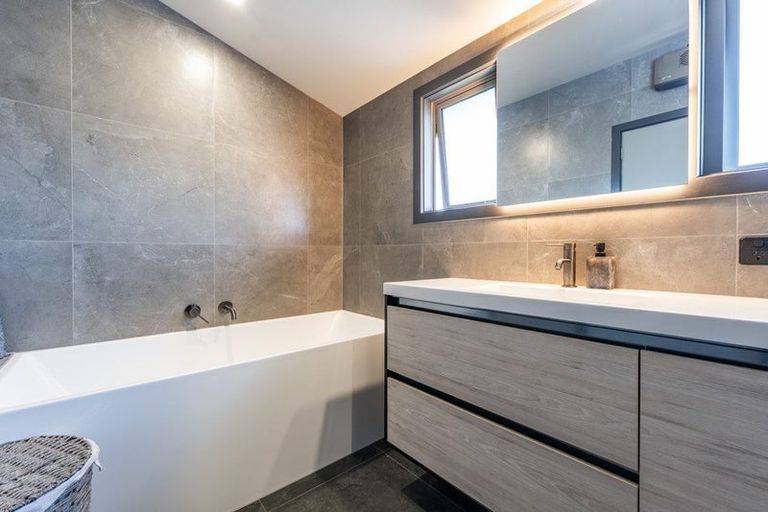 Photo of property in 38 Pukatea Street, Glenwood, Timaru, 7910